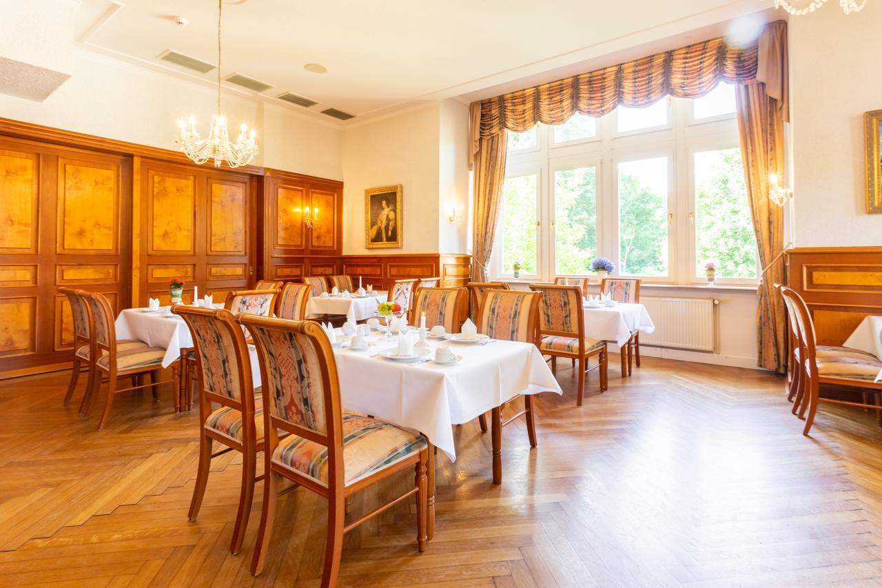 Hotel Erbprinzenpalais 3*