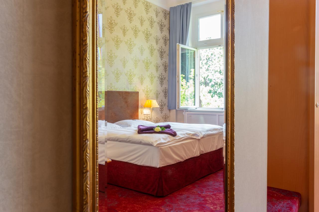 Hotel Erbprinzenpalais 3*