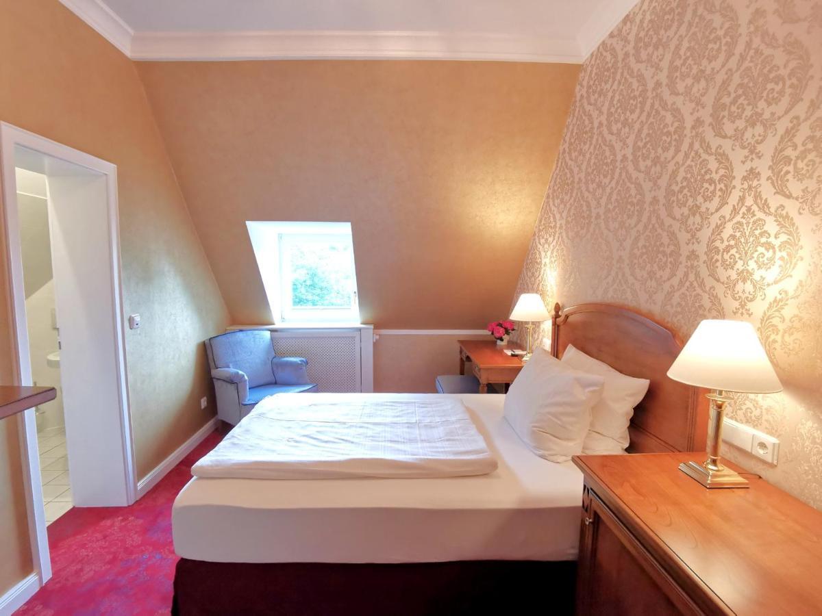 Hotel Erbprinzenpalais 3*
